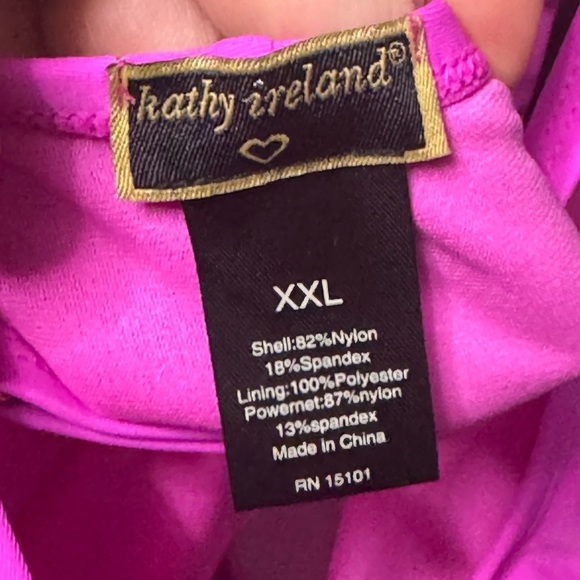 Kathy Ireland One-Shoulder keyhole ring Swimsuit - Picture 6 of 9